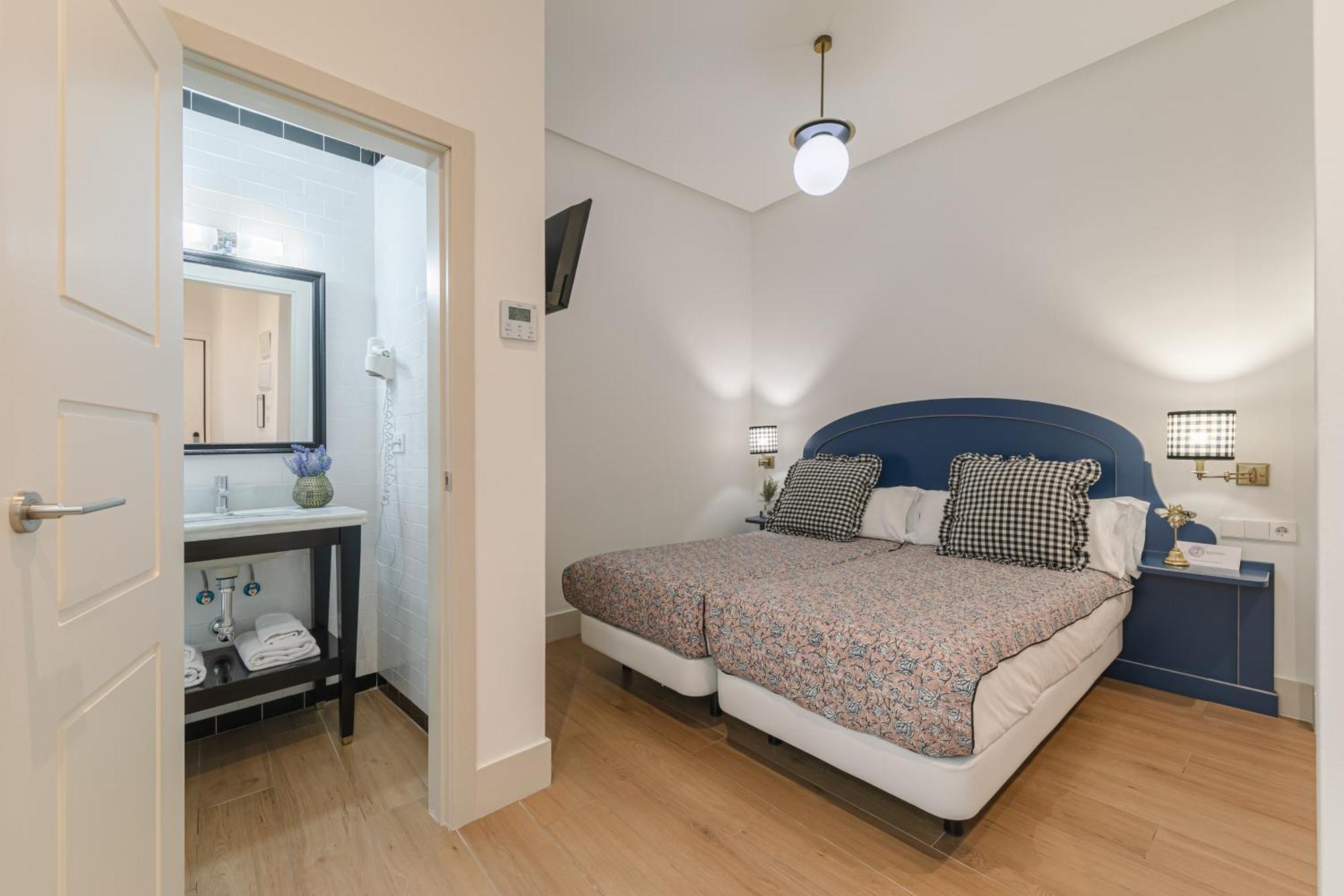 Nuea Cicerone Hotel Sevilla Eksteriør billede